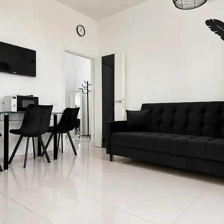 Apartmanhotel люкс! парк шевченко, шикарный вид и рядом море