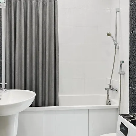 Apartmanhotel люкс! парк шевченко, шикарный вид и рядом море *